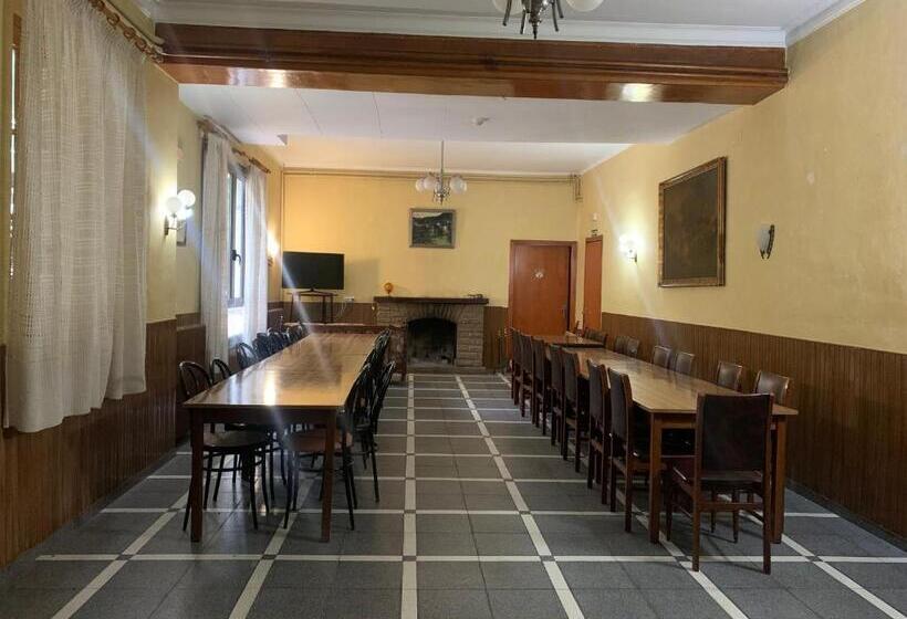 פנסיון Hostal Rural Can Enric