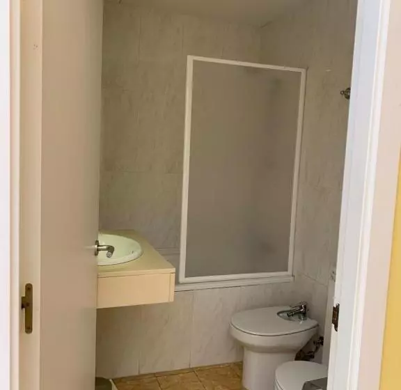 پانسیون Hostal Rural Can Enric