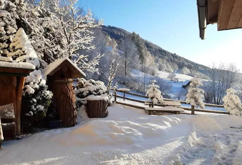 Majatalo Landgasthof Hubertusstubn