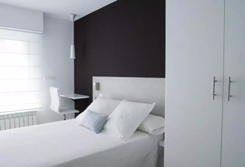 Pension Ondarra Autocheck In