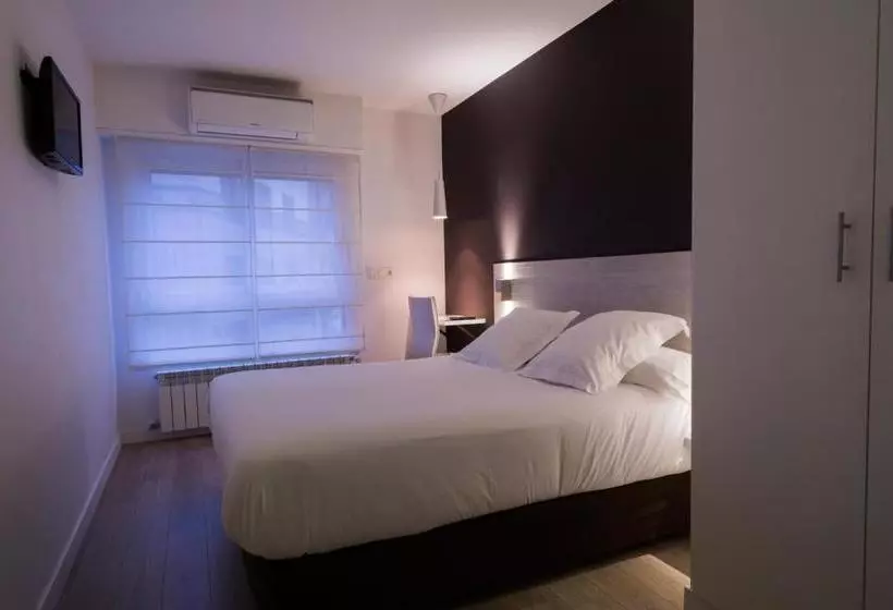 Pension Ondarra Autocheck In