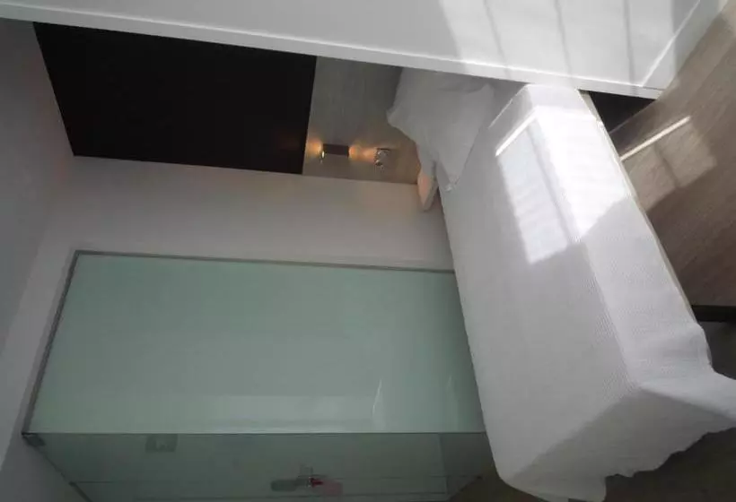 Pension Ondarra Autocheck In