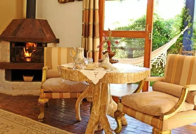 Majatalo Pousada Villa 3 Lagos