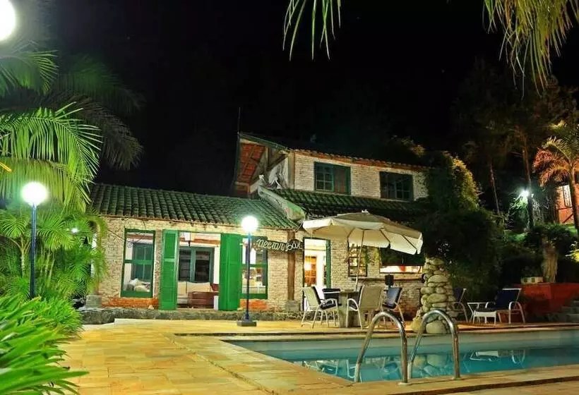 Majatalo Pousada Villa 3 Lagos