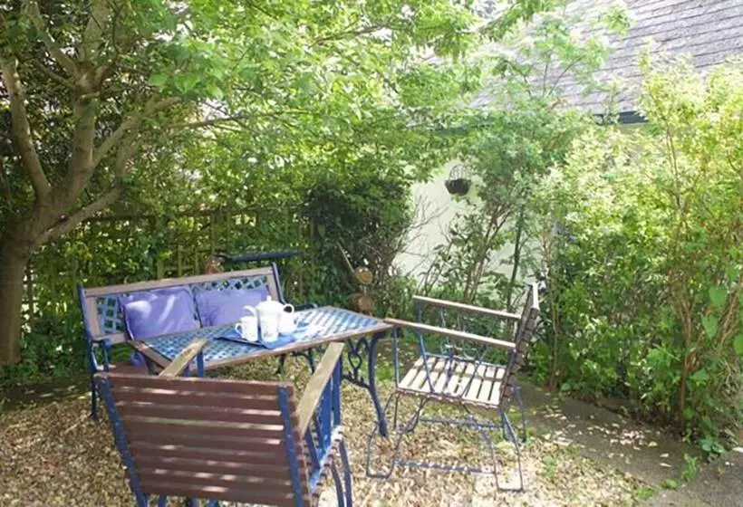 Majatalo The Parks Guest House