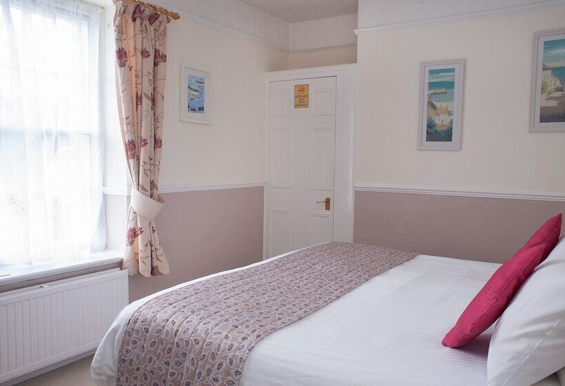 Pensão The Parks Guest House