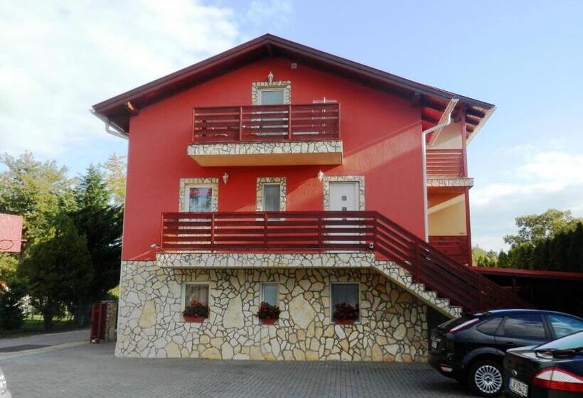 ペンション Veronika Villa