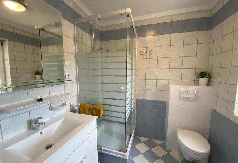 ペンション Veronika Villa