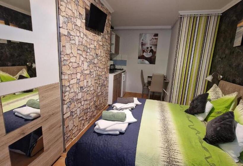 ペンション Veronika Villa