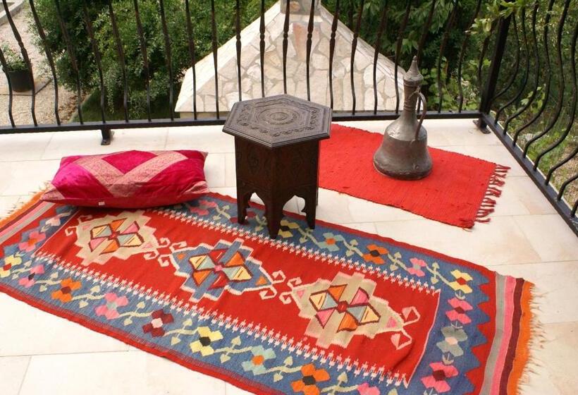 پانسیون Villa Velagic