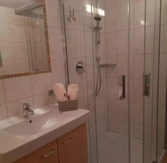 Pension Appartementhaus Bergland