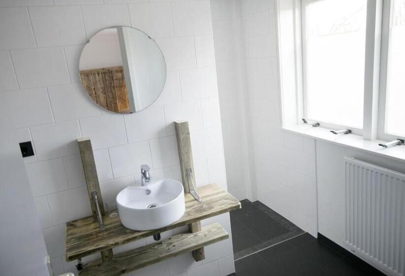 旅馆 B&b De Wadvaarder