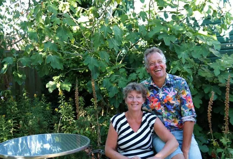 Retkeilymaja B&b De Wadvaarder