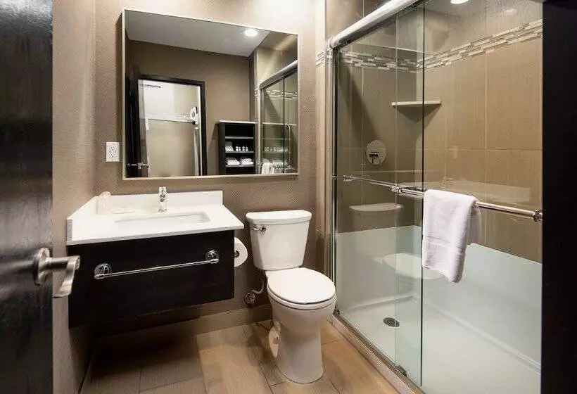 Retkeilymaja Stonecroft Inn