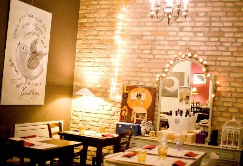 Aamiaismajoitus (B&B) Locanda Alla Mano