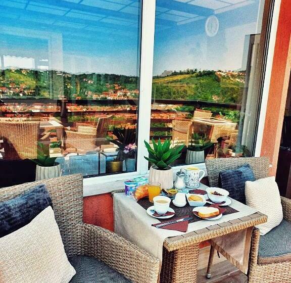 פנסיון Casa Cristina