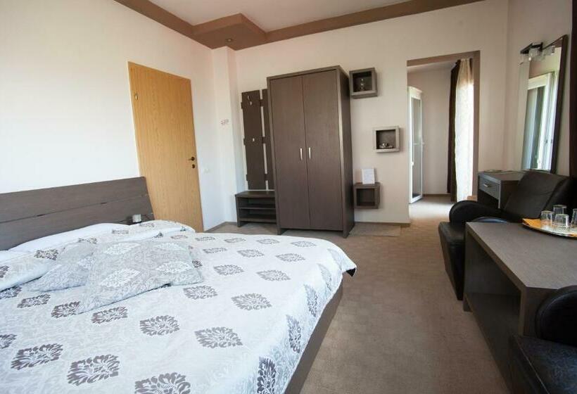 פנסיון Casa Cristina