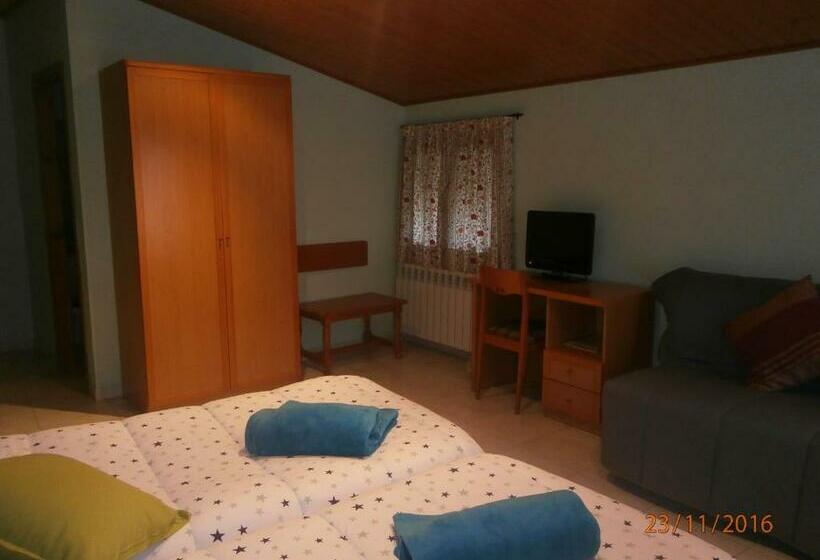 Пансион Hostal El Forn