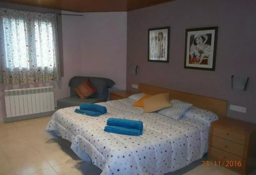 Majatalo Hostal El Forn