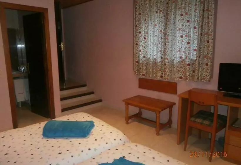 Majatalo Hostal El Forn