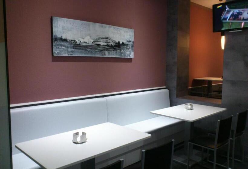 پانسیون Hostal Fisterra