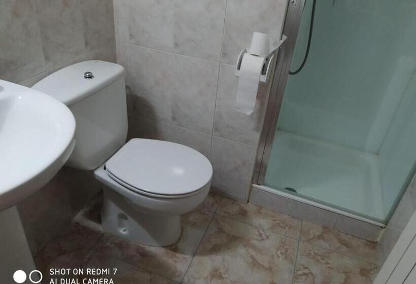 پانسیون Hostal Fisterra