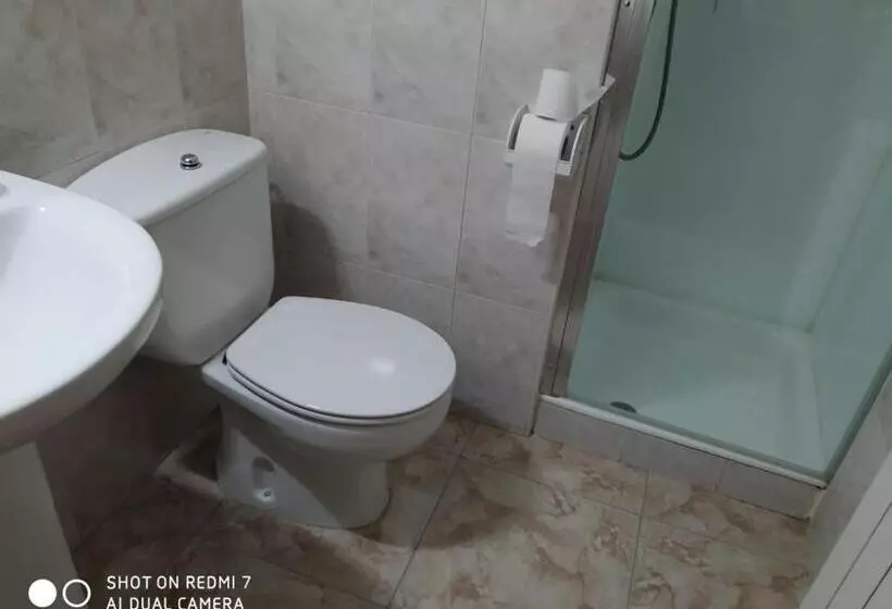 پانسیون Hostal Fisterra