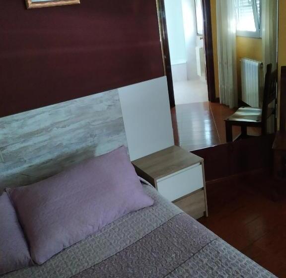 پانسیون Hostal Fisterra