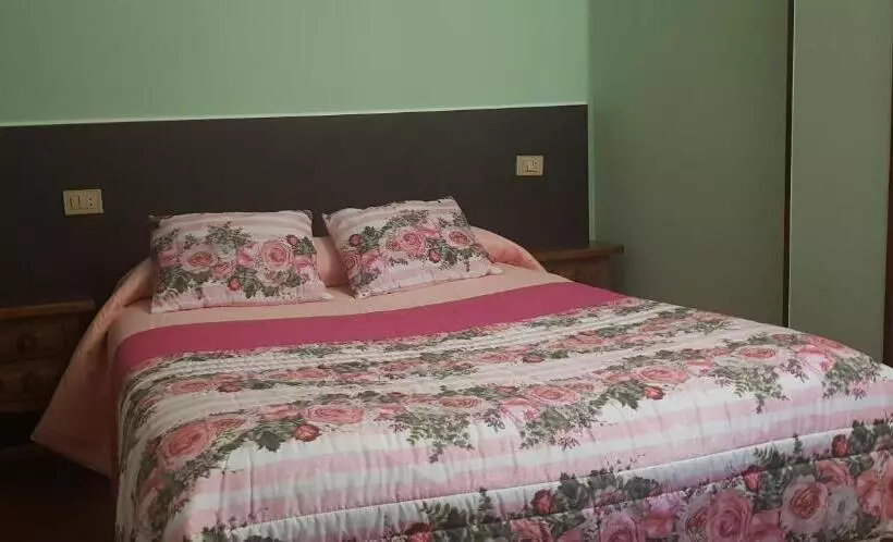 پانسیون Hostal Fisterra