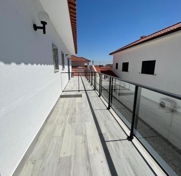 بنسيون O Cantinho