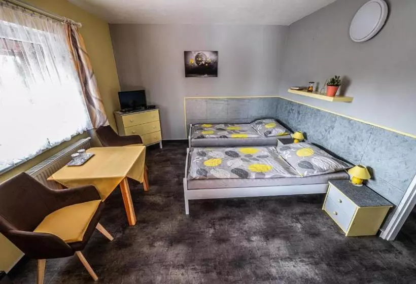 Majatalo Penzion U Tulaka