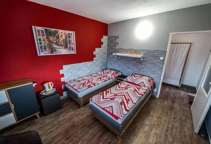 Majatalo Penzion U Tulaka