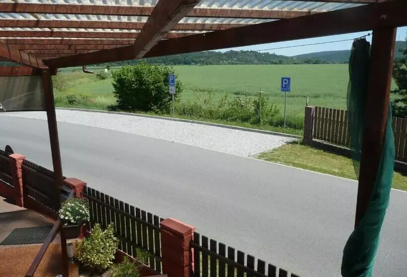 Majatalo Penzion U Tulaka