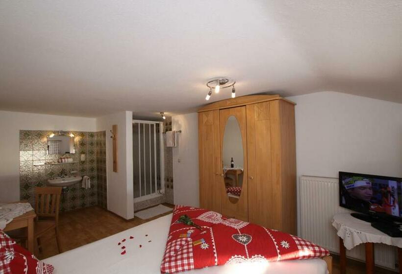 ペンション Pfandlhof