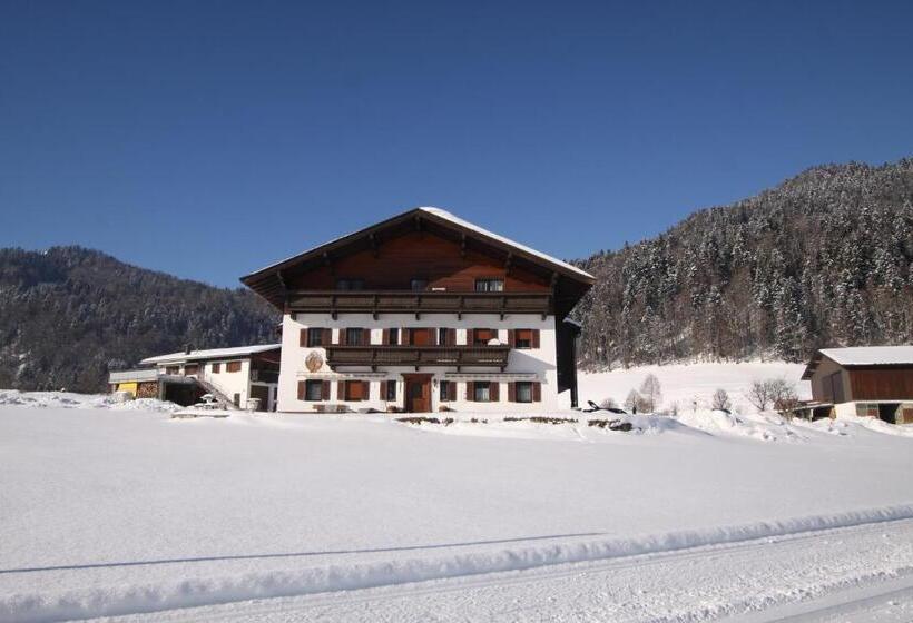 ペンション Pfandlhof