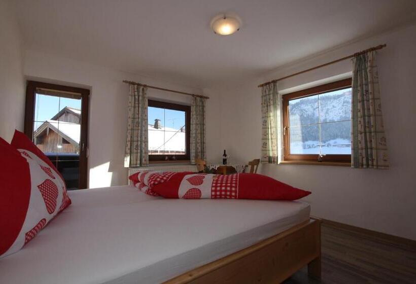 ペンション Pfandlhof