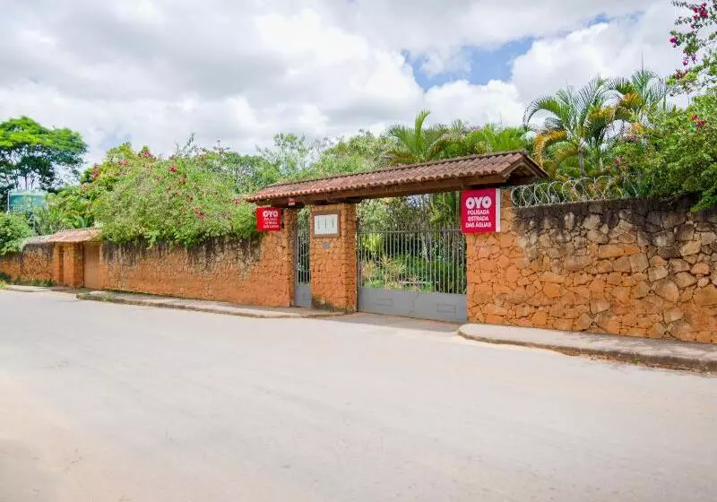 ペンション Pousada Estrada Das águas