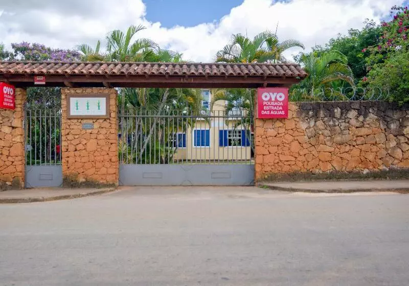 ペンション Pousada Estrada Das águas