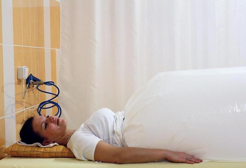 بنسيون Villa Walir   Spa Hotel Garni Superior