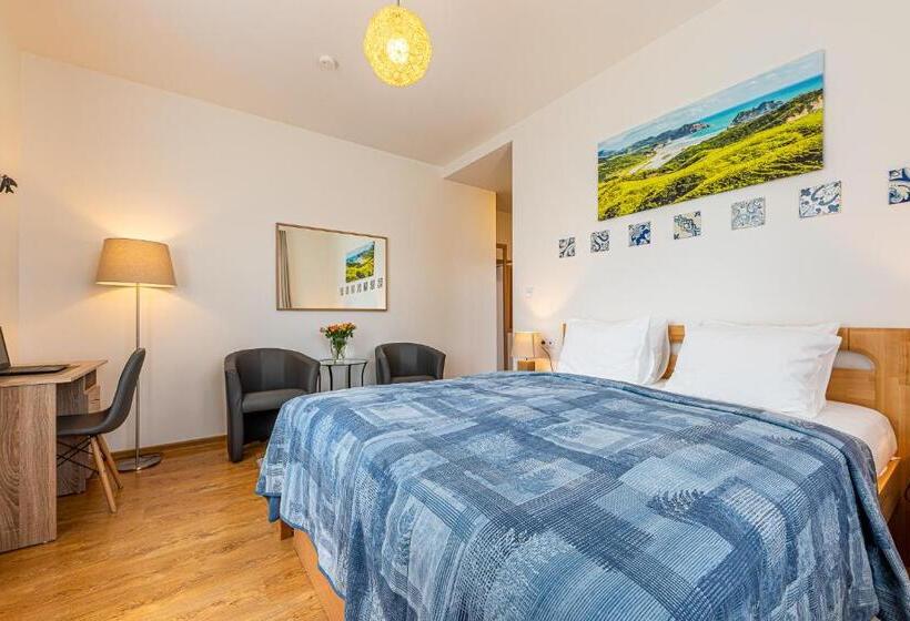 بنسيون Villa Walir   Spa Hotel Garni Superior