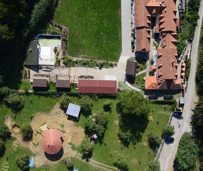 Pension Kadlcuv Mlyn