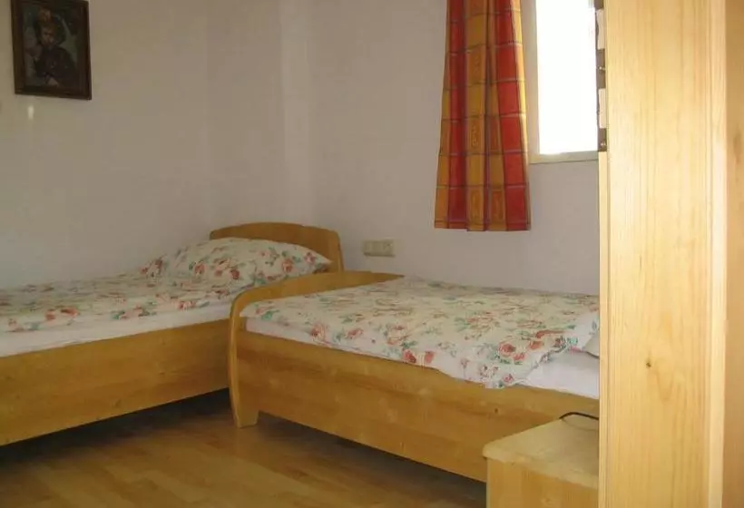 Pension Sarstein