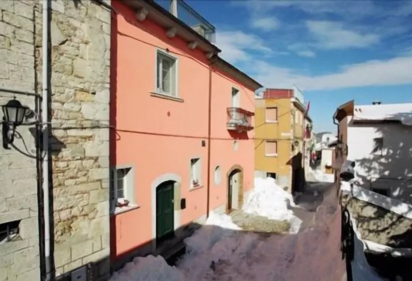 Retkeilymaja Perbacco