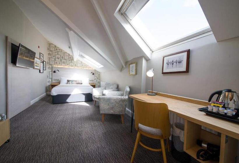 فندق صغير The Cow & Calf By Innkeeper S Collection