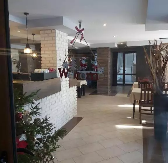 Aparthotel Pine Hills Pamporovo