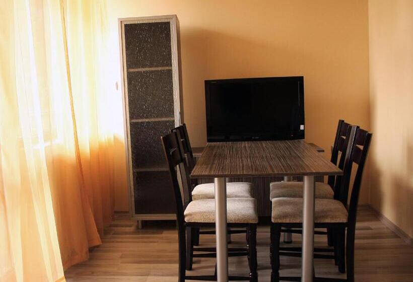 Aparthotel Pine Hills Pamporovo