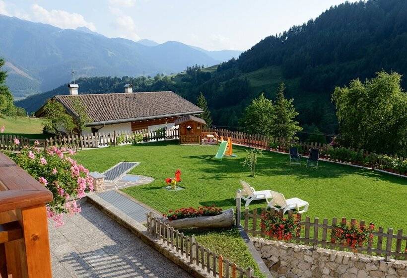 Foresto Holiday Apartments