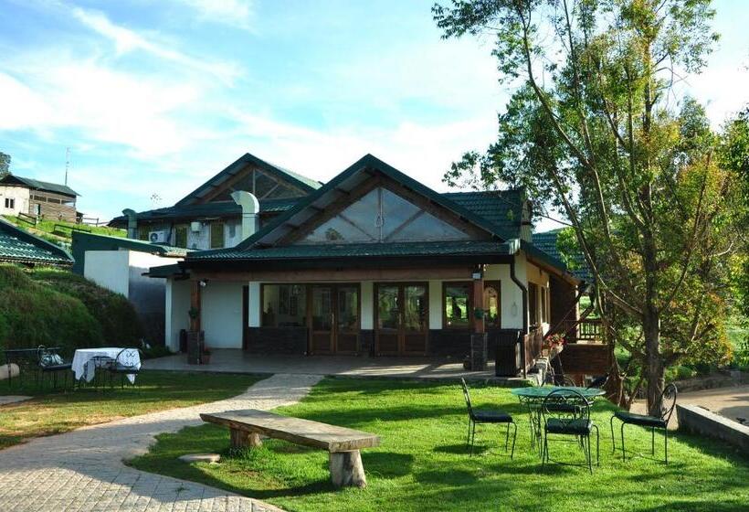 בית מלון כפרי Destiny The Farm Resort