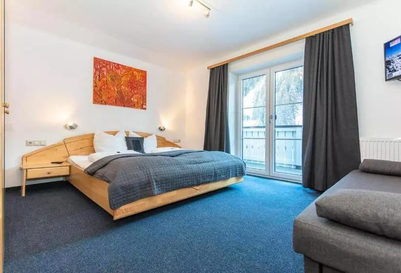 ペンション Gruber's Gästehaus