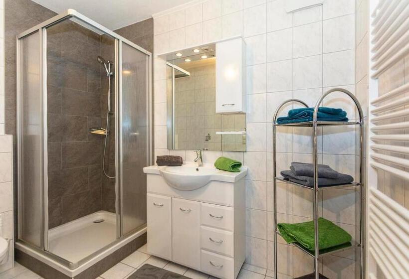 بنسيون Gruber's Gästehaus